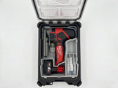 Vue 1 — Insert PACKOUT™ Milwaukee M12 FUEL – Organisateur Scie Sauteuse + Lames
